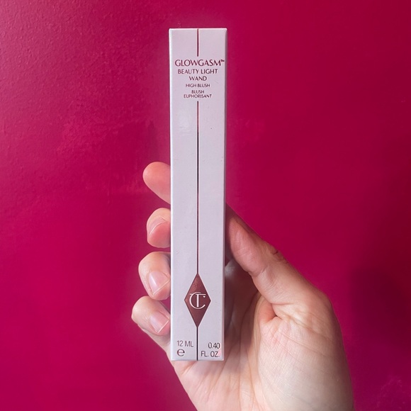 NIB Charlotte Tilbury Glowgasm Beauty Light Wand High Blush in Peachgasm - Picture 5 of 11
